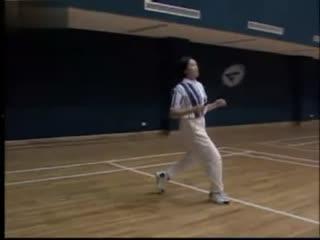 成人发球教学视频,跟随教学视频轻松提升发球水平