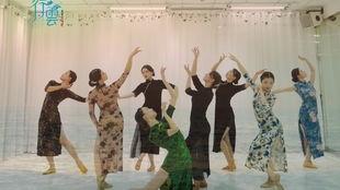 扇子舞成人团扇视频,成人团扇舞视频赏析