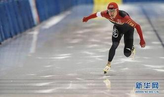 成人溜冰速度比赛视频,成人溜冰比赛精彩瞬间回顾